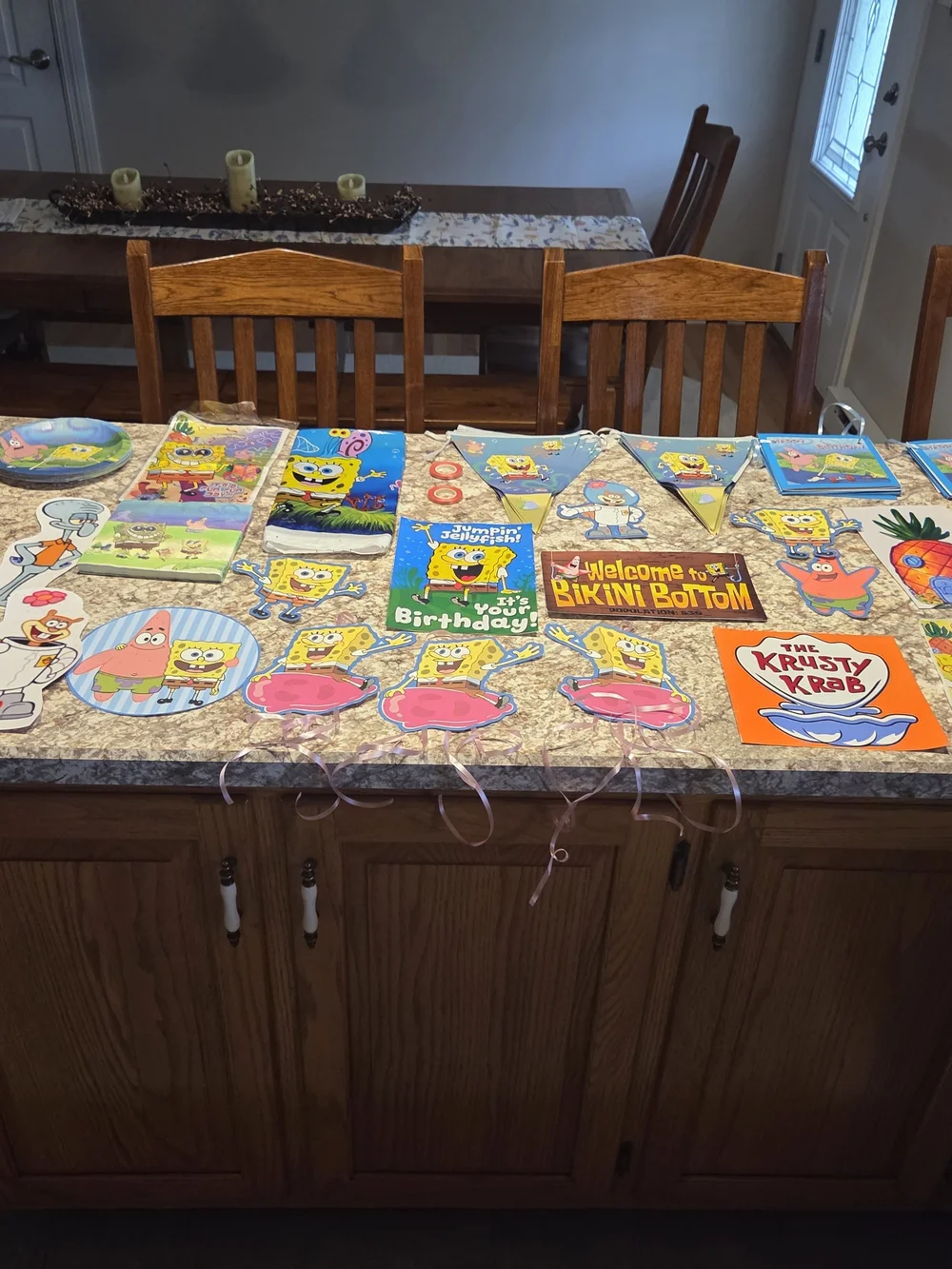 SpongeBob SquarePants Party Decor Kit - Yellow